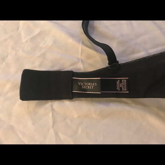 Victoria Secrets Bra - Picture 3 of 4